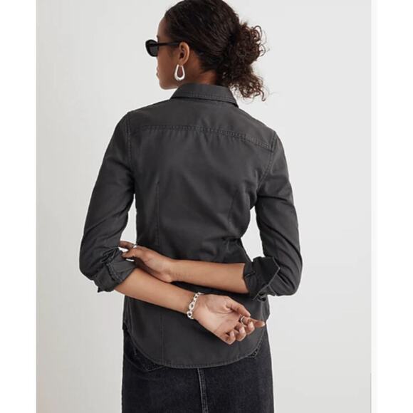 Madewell Darted Button-Up Shirt in (Re)generative Chino - Picture 3 of 7